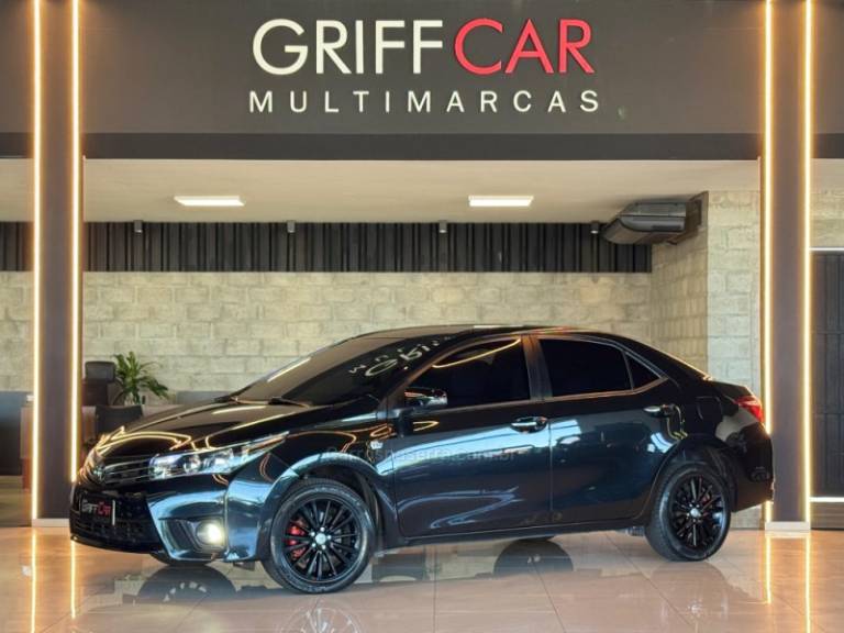 TOYOTA - COROLLA - 2015/2015 - Preta - R$ 87.900,00