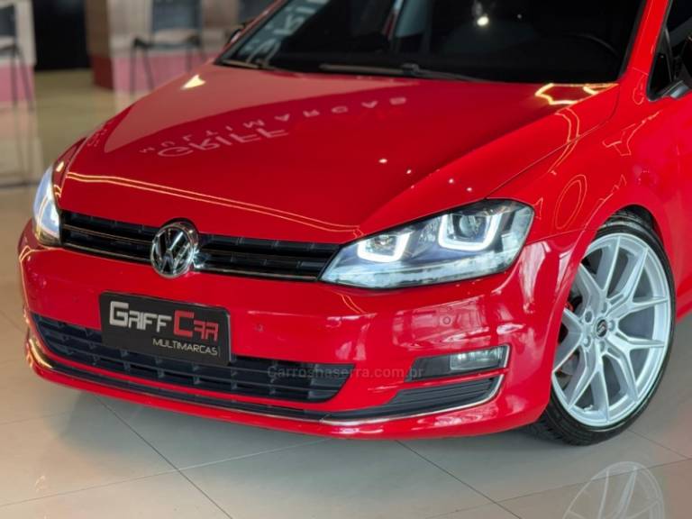 VOLKSWAGEN - GOLF - 2014/2014 - Vermelha - R$ 89.900,00