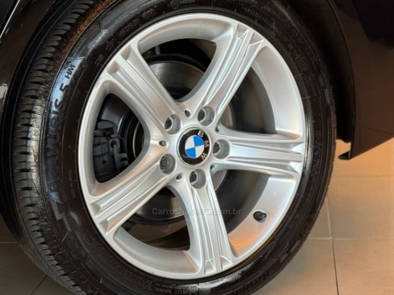BMW - 316I - 2013/2014 - Preta - R$ 83.900,00