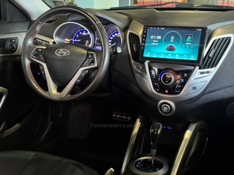 HYUNDAI - VELOSTER - 2012/2013 - Vermelha - R$ 69.900,00