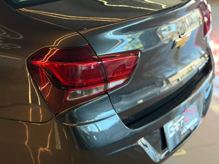 CHEVROLET - COBALT - 2016/2017 - Cinza - R$ 40.900,00