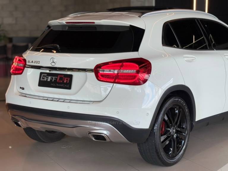 MERCEDES-BENZ - GLA 200 - 2014/2015 - Branca - R$ 114.900,00