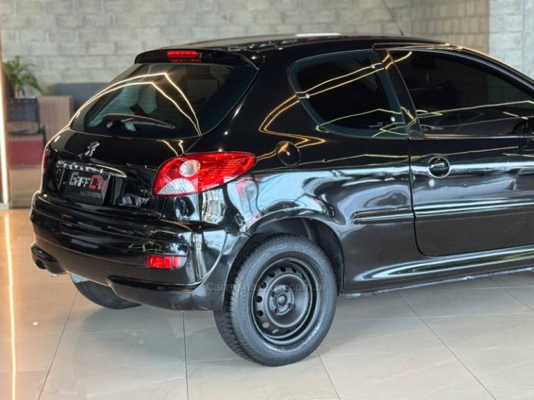 PEUGEOT - 207 - 2011/2012 - Preta - R$ 16.900,00