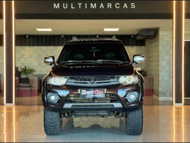 MITSUBISHI - L200 TRITON - 2014/2015 - Marrom - R$ 134.900,00