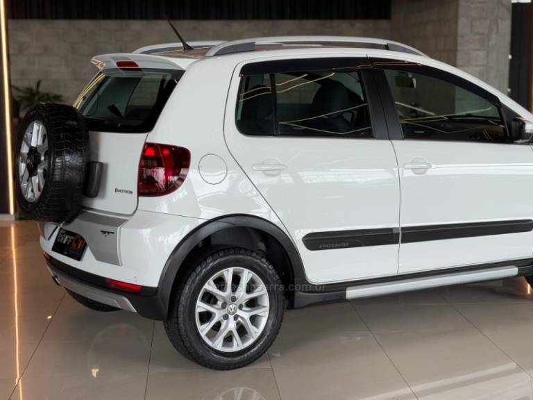 VOLKSWAGEN - CROSSFOX - 2013/2013 - Branca - R$ 43.900,00