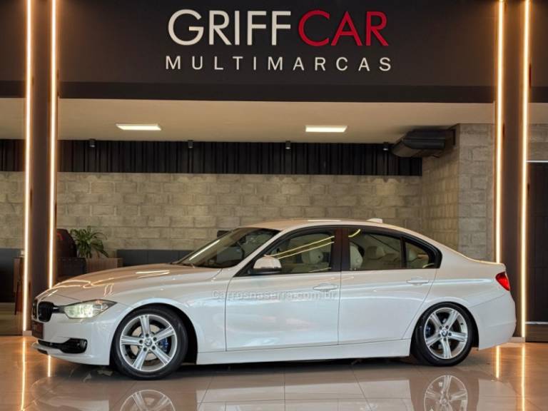 BMW - 320I - 2014/2015 - Branca - R$ 99.900,00
