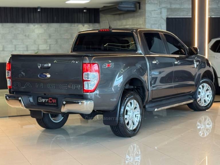 FORD - RANGER - 2020/2020 - Cinza - R$ 164.900,00