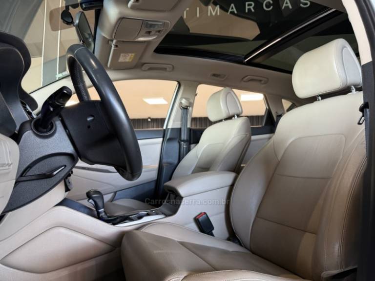 HYUNDAI - TUCSON - 2017/2018 - Branca - R$ 104.900,00