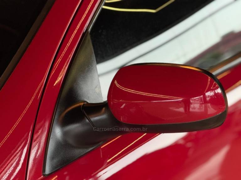 CHEVROLET - CORSA - 2008/2009 - Vermelha - R$ 35.900,00