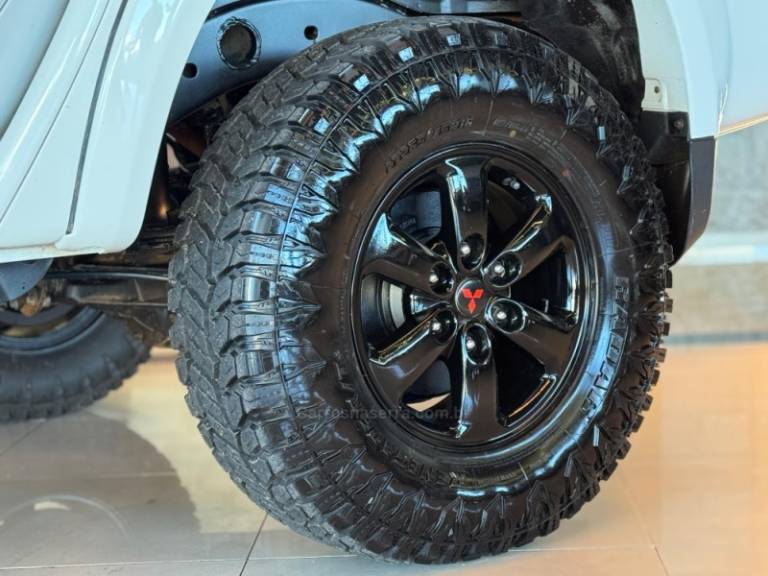 MITSUBISHI - L200 TRITON - 2012/2012 - Branca - R$ 114.900,00