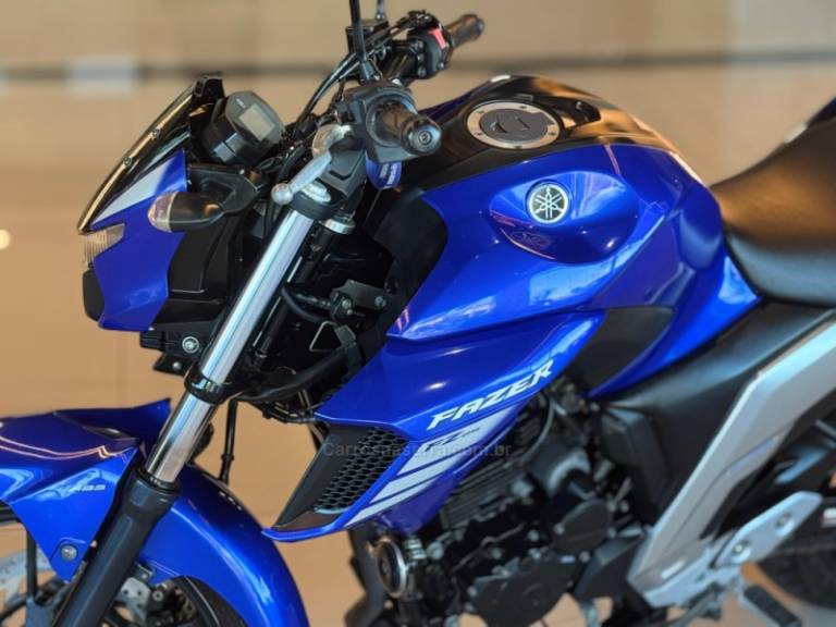 YAMAHA - FAZER - 2023/2023 - Azul - R$ 23.900,00