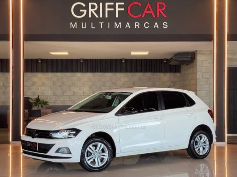 VOLKSWAGEN - POLO - 2018/2019 - Branca - R$ 66.900,00