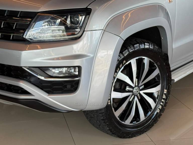 VOLKSWAGEN - AMAROK - 2018/2019 - Cinza - R$ 179.900,00