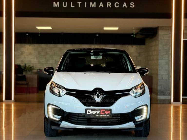 RENAULT - CAPTUR - 2018/2018 - Branca - R$ 77.900,00