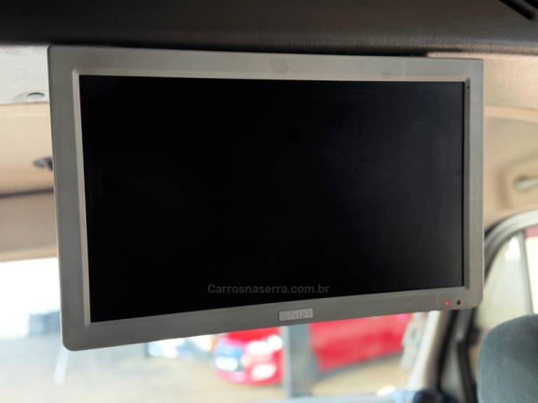 RENAULT - MASTER - 2015/2016 - Prata - R$ 174.900,00