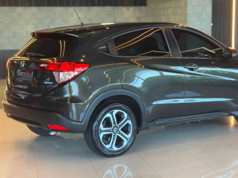 HONDA - HR-V - 2015/2016 - Cinza - R$ 84.900,00