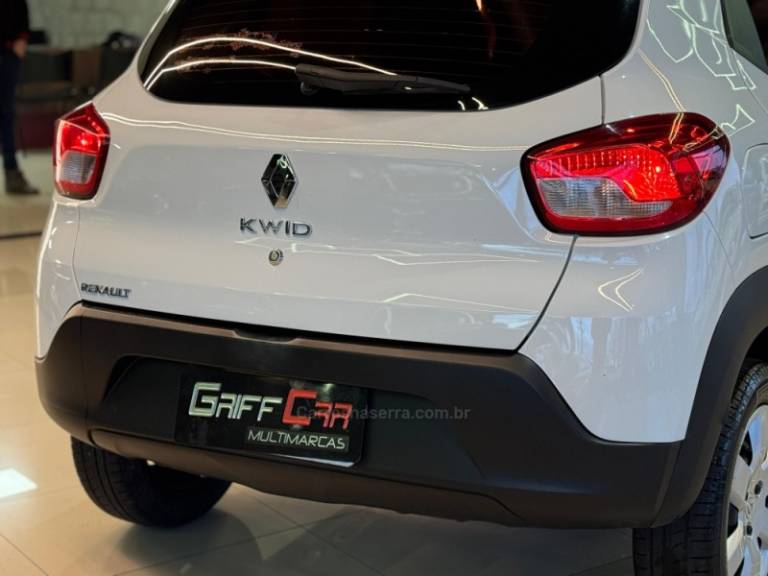 RENAULT - KWID - 2017/2018 - Branca - R$ 41.900,00