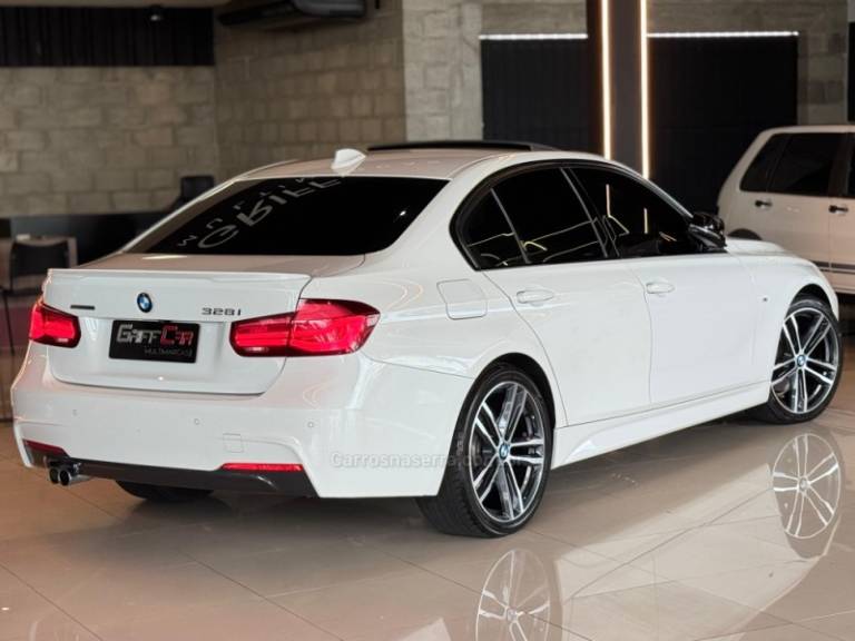 BMW - 328I - 2018/2018 - Branca - R$ 179.900,00