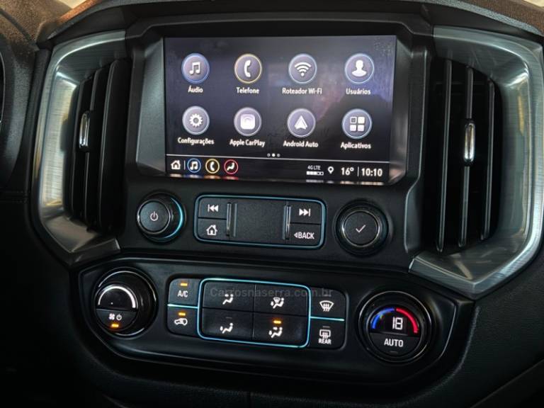 CHEVROLET - S10 - 2021/2022 - Preta - R$ 203.900,00