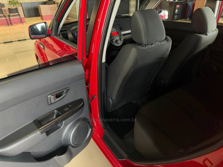 KIA MOTORS - SOUL - 2009/2010 - Vermelha - R$ 44.900,00
