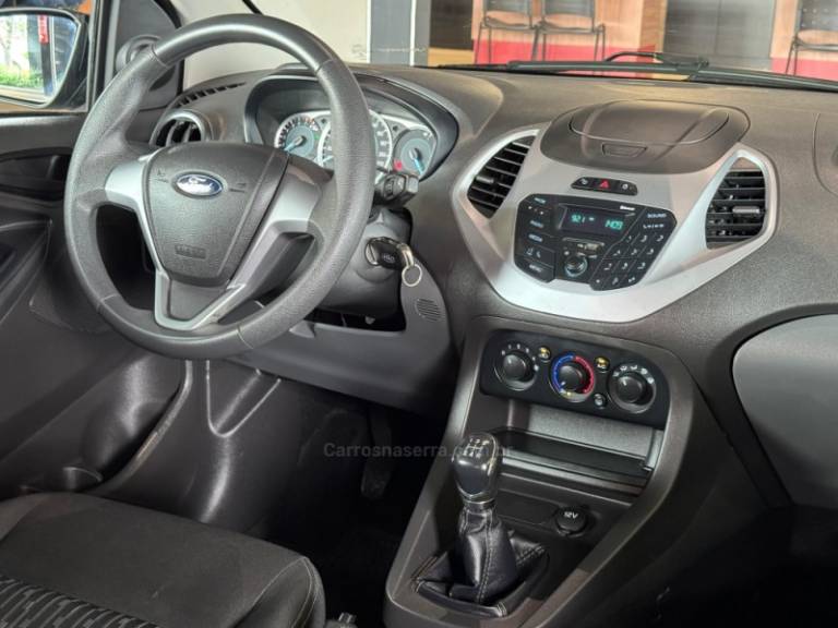 FORD - KA - 2018/2018 - Preta - R$ 45.900,00