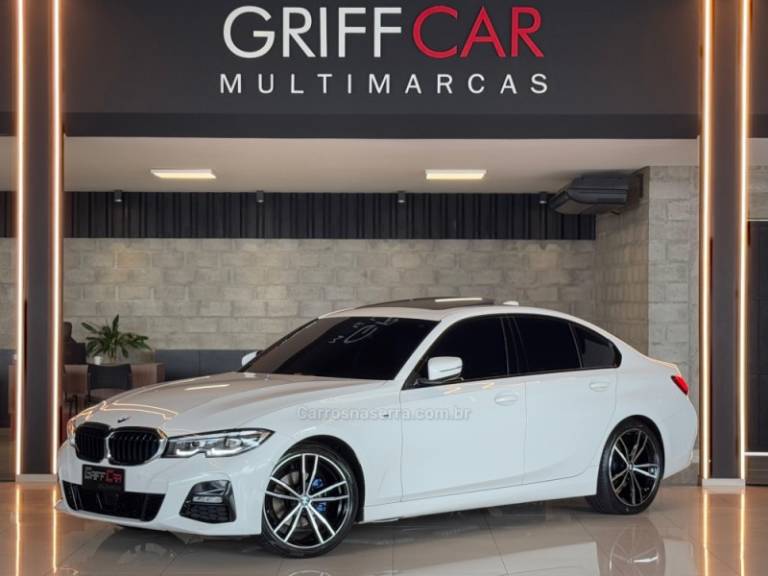 BMW - 320I - 2022/2022 - Branca - R$ 265.900,00