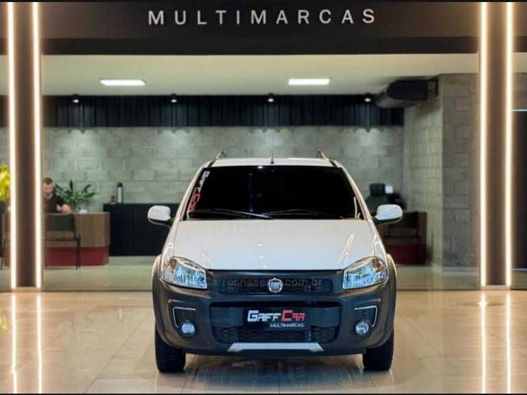 FIAT - STRADA - 2019/2020 - Branca - R$ 81.900,00