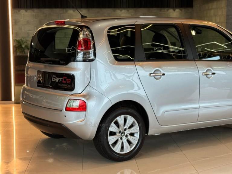 CITROËN - C3 PICASSO - 2011/2012 - Prata - R$ 35.900,00