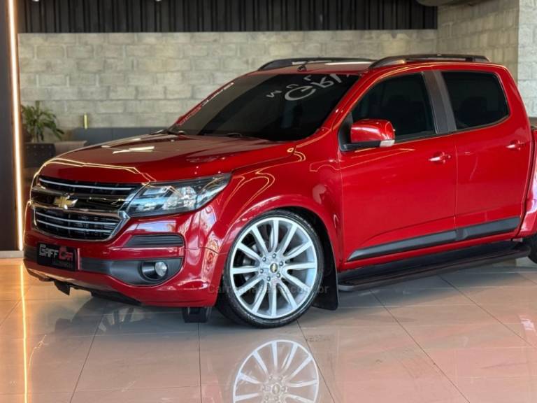 CHEVROLET - S10 - 2016/2017 - Vermelha - R$ 129.900,00