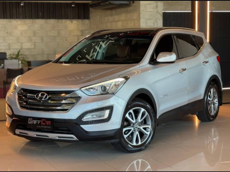 HYUNDAI - SANTA FÉ - 2013/2014 - Prata - R$ 97.900,00