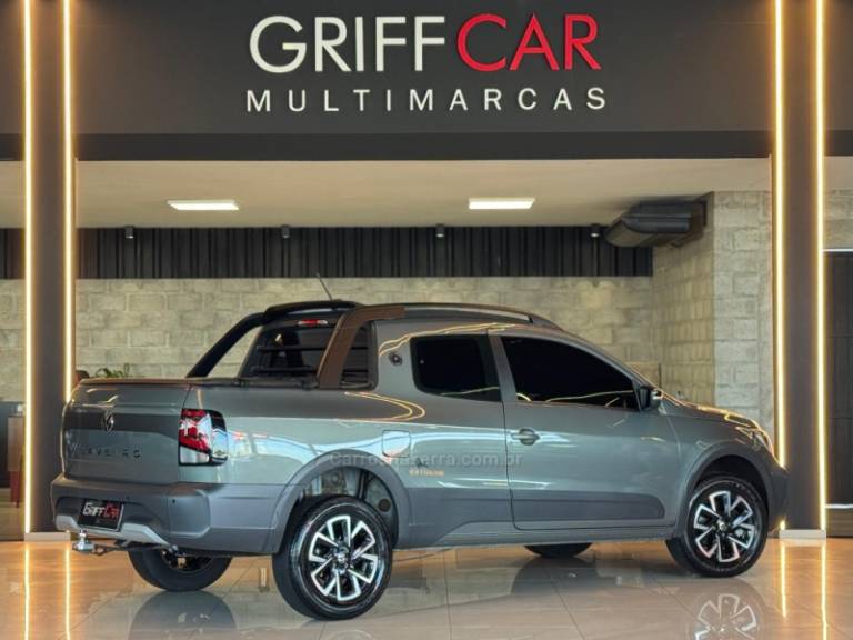 VOLKSWAGEN - SAVEIRO - 2024/2025 - Cinza - R$ 123.900,00