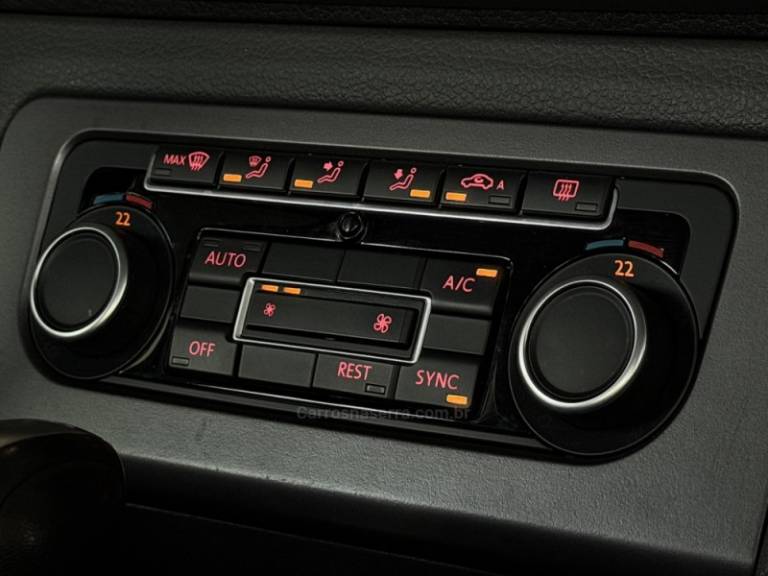 VOLKSWAGEN - AMAROK - 2015/2015 - Branca - R$ 114.900,00