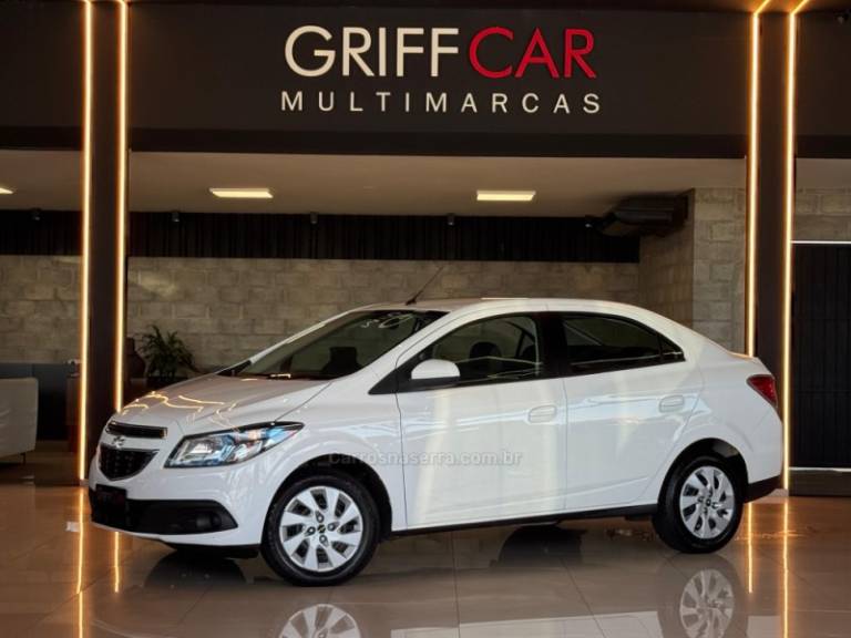 CHEVROLET - PRISMA - 2013/2013 - Branca - R$ 45.900,00