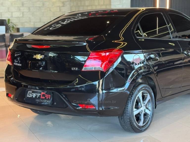 CHEVROLET - PRISMA - 2018/2019 - Preta - R$ 66.900,00