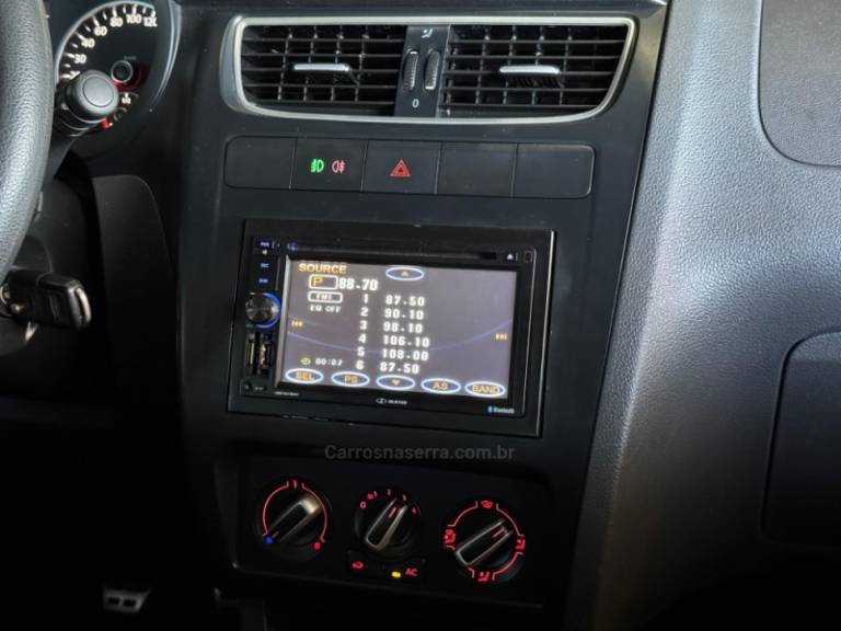 VOLKSWAGEN - SPACE CROSS - 2013/2013 - Prata - R$ 52.900,00
