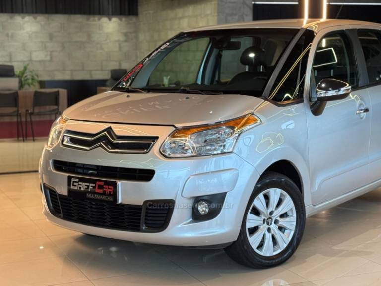 CITROËN - C3 PICASSO - 2011/2012 - Prata - R$ 35.900,00