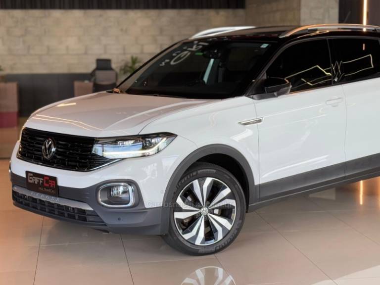 VOLKSWAGEN - T-CROSS - 2019/2020 - Branca - R$ 117.900,00