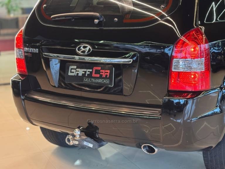 HYUNDAI - TUCSON - 2009/2010 - Preta - R$ 36.900,00