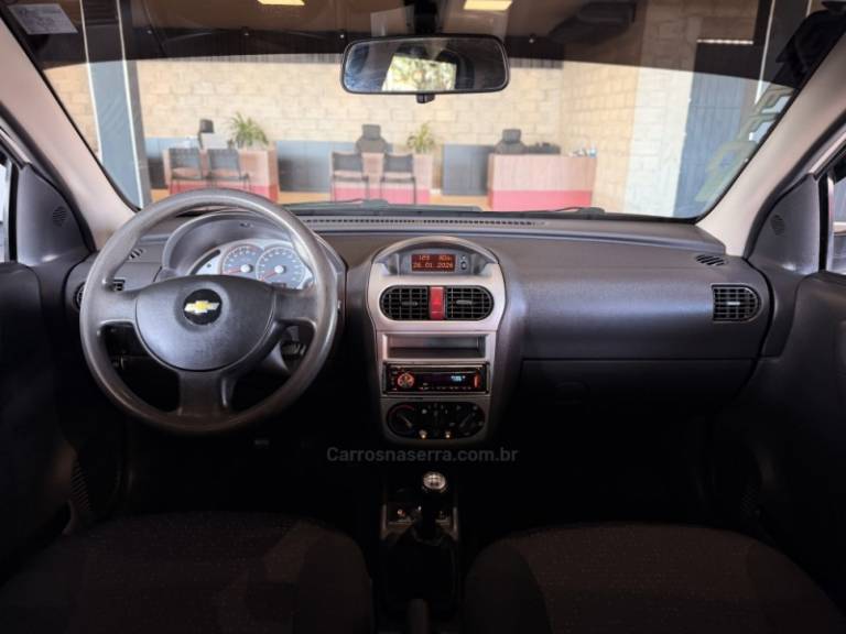 CHEVROLET - CORSA - 2007/2008 - Branca - R$ 36.900,00