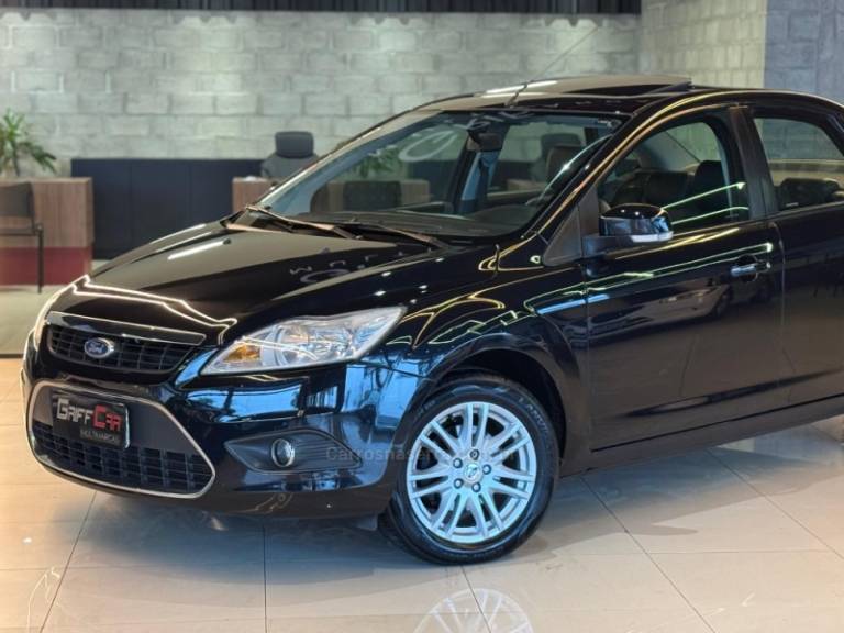 FORD - FOCUS - 2009/2009 - Preta - R$ 44.900,00