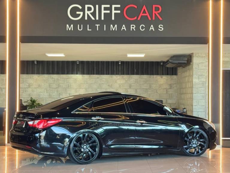 HYUNDAI - SONATA - 2012/2013 - Preta - R$ 74.900,00