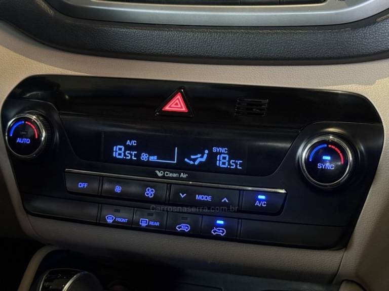 HYUNDAI - TUCSON - 2017/2018 - Branca - R$ 104.900,00