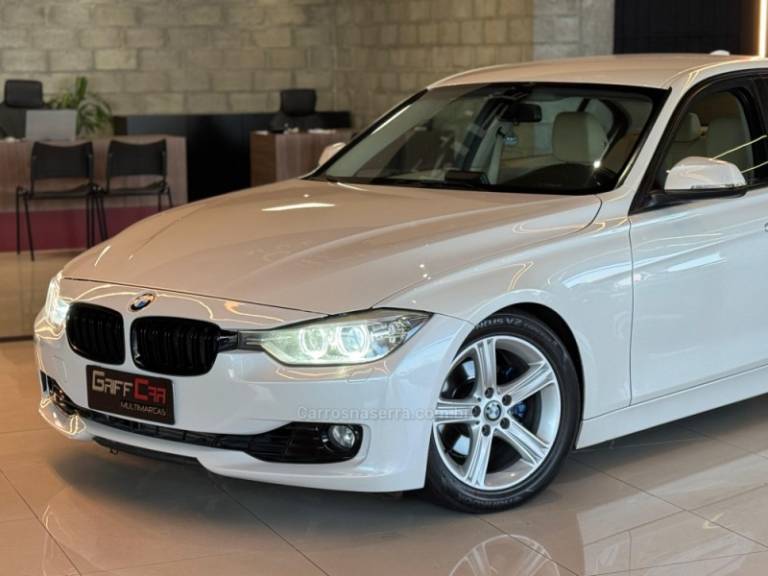 BMW - 320I - 2014/2015 - Branca - R$ 99.900,00