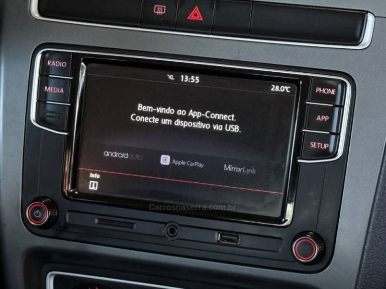 VOLKSWAGEN - FOX - 2019/2019 - Branca - R$ 61.900,00