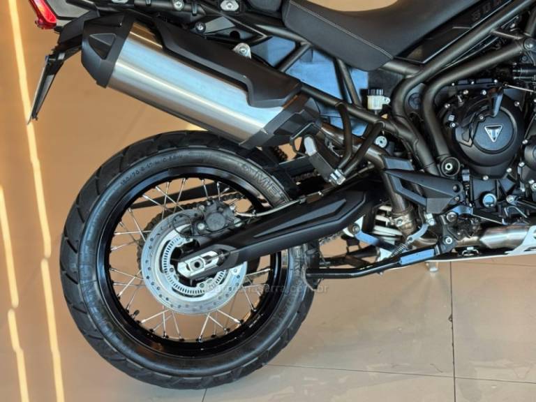 TRIUMPH - TIGER 800 XCX - 2016/2017 - Preta - R$ 49.900,00
