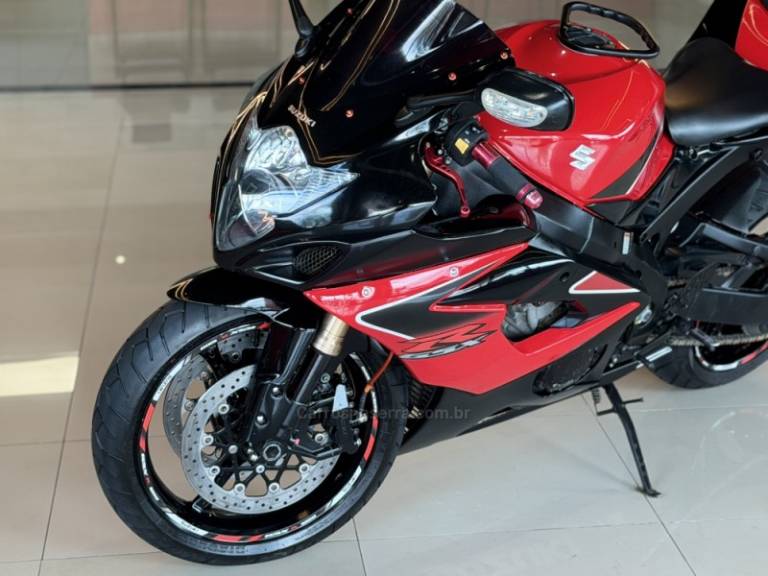 SUZUKI - GSXR - 2007/2007 - Vermelha - R$ 35.900,00