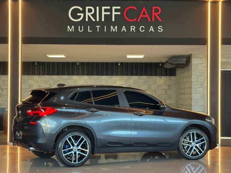 BMW - X2 - 2018/2019 - Cinza - R$ 169.900,00