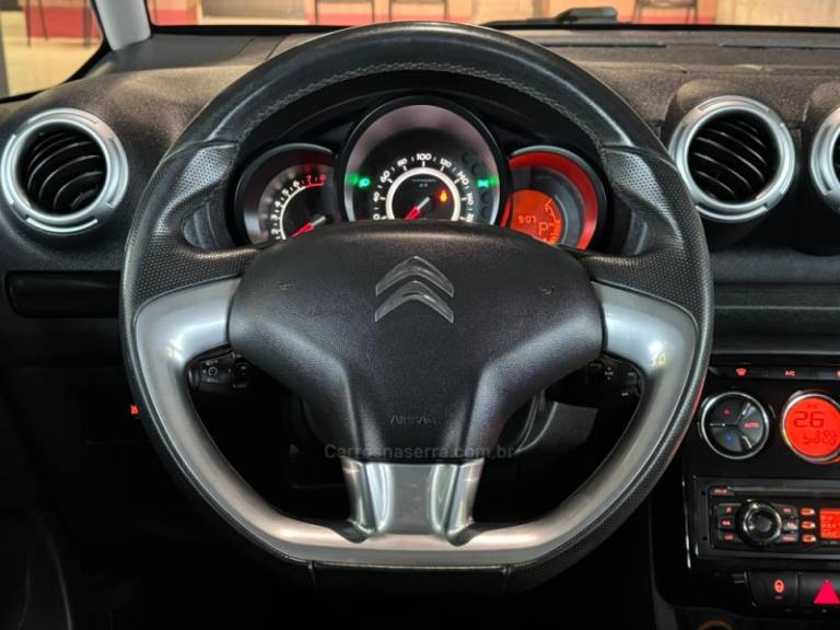 CITROËN - C3 PICASSO - 2011/2012 - Prata - R$ 35.900,00