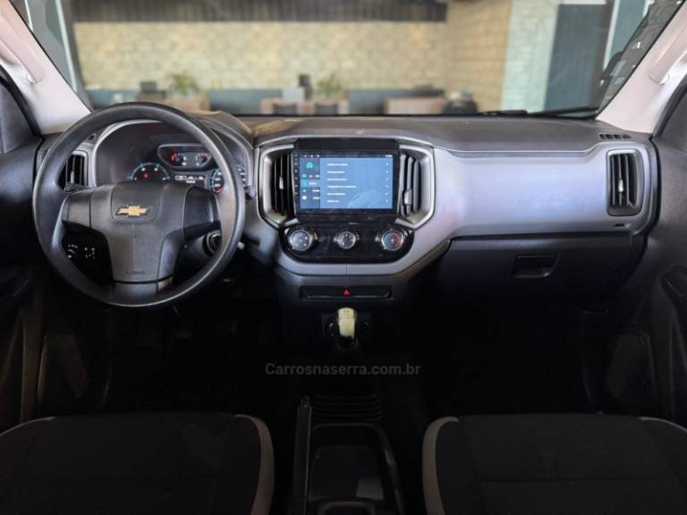 CHEVROLET - S10 - 2017/2018 - Branca - R$ 124.900,00