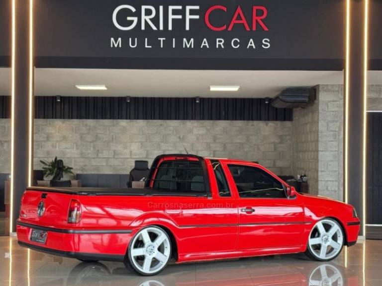 VOLKSWAGEN - SAVEIRO - 2000/2001 - Vermelha - R$ 69.900,00